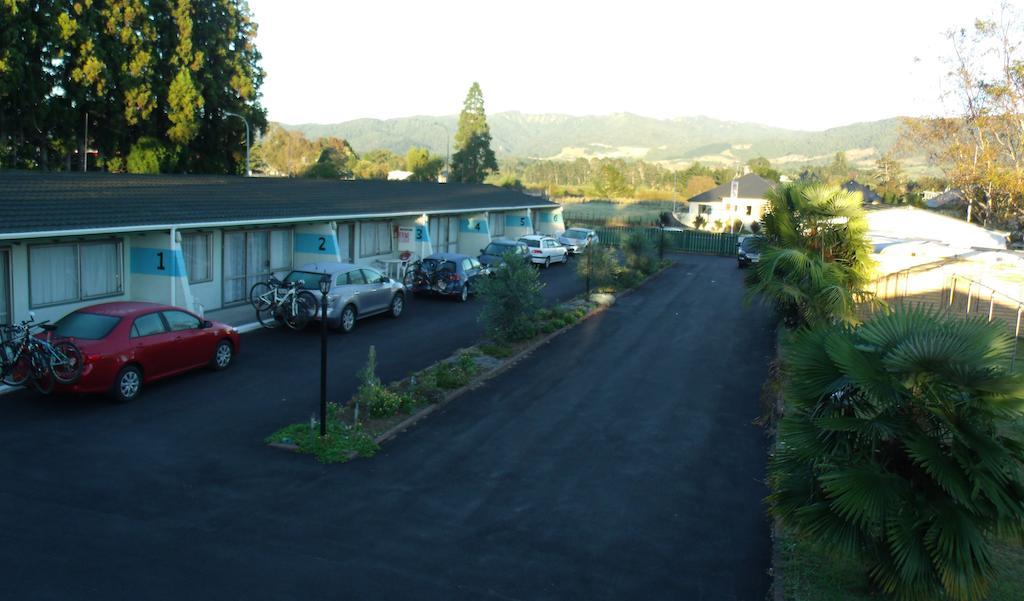 Katikati Motel Exterior photo