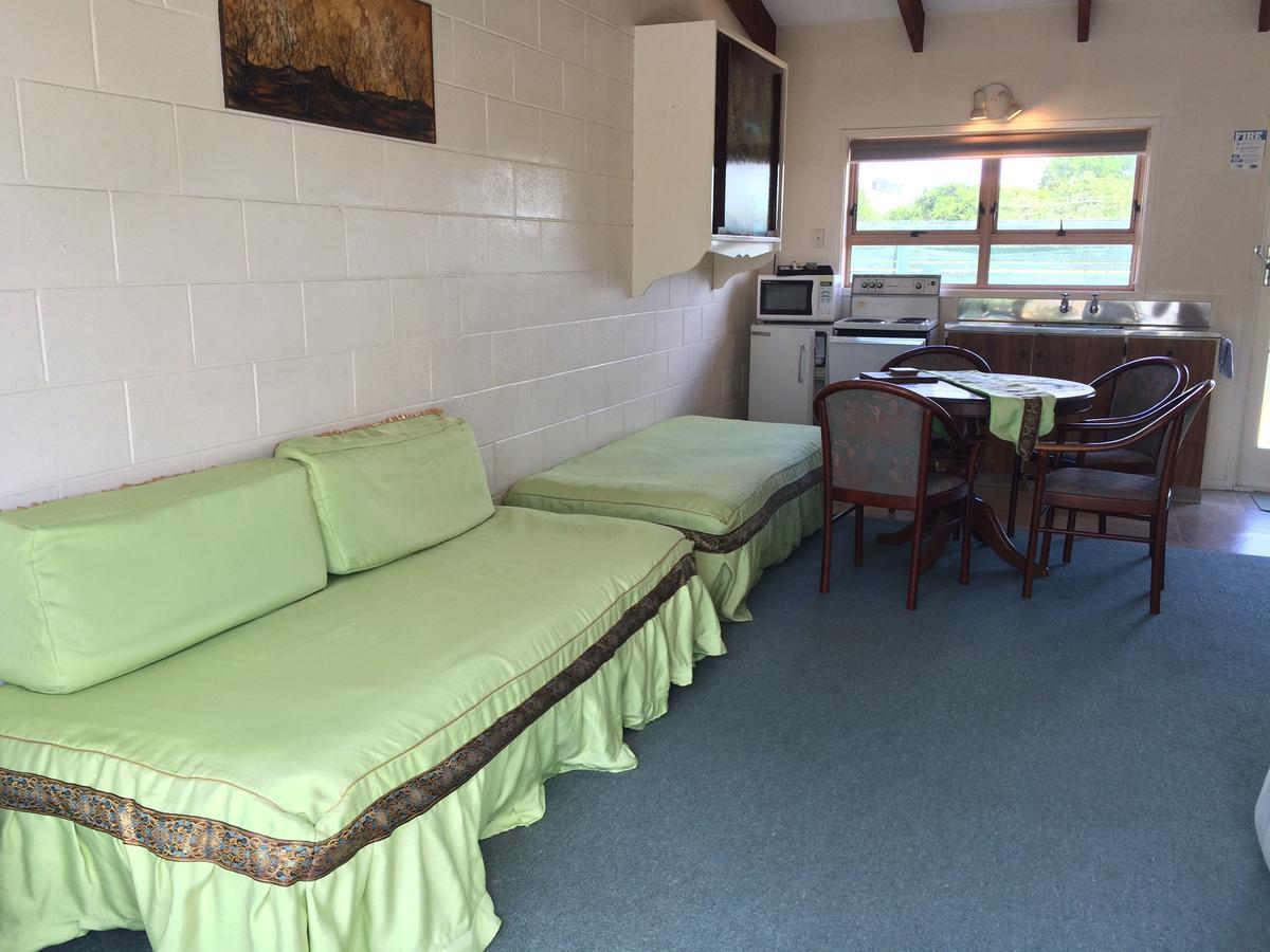 Katikati Motel Exterior photo