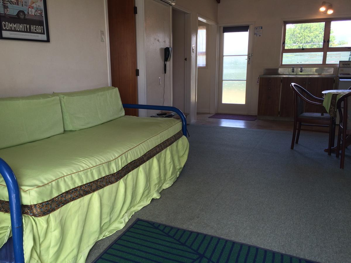 Katikati Motel Exterior photo